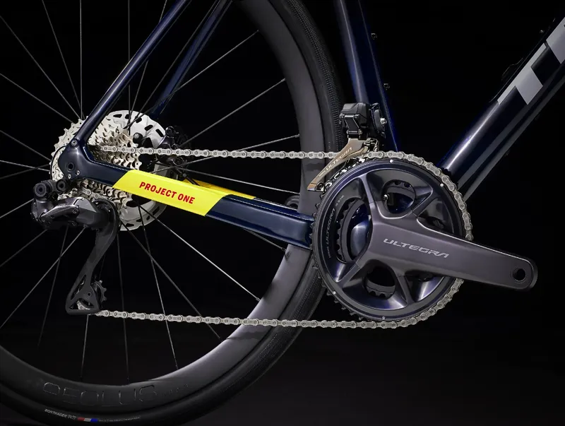 Trek Domane Slr 7 Gen 4 Carbon Road Bike 2024 in Metallic Red Smoke To Blue Fade-1